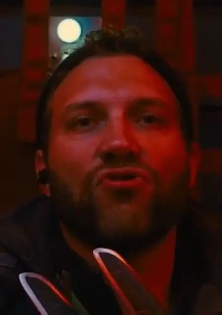 Matt из Киева, мне 35, познакомлюсь без обязательств