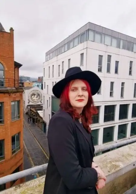 Arya from London, 25 years old, ready to meet