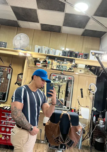 Dres de Bilbao, tengo 30 años, listo para conocer para lío de una noche