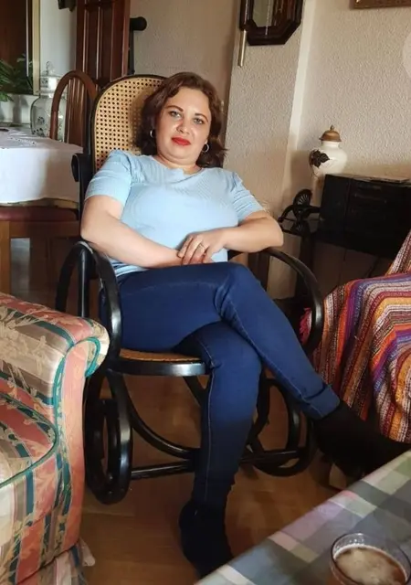 Lucia из Мадрида, мне 35, познакомлюсь