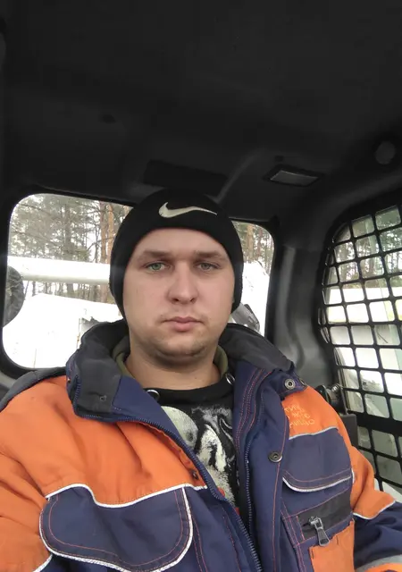 Я Макс, 28, знакомлюсь без обязательств в Славуте