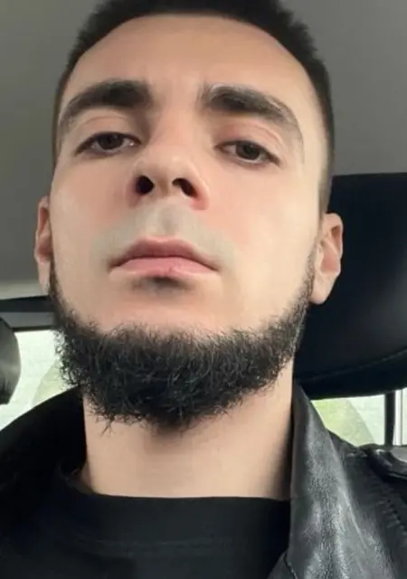 Я Дмитрий, 27, знакомлюсь для совместных путешествий в Вашингтоне