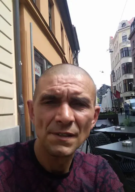 Валерий з Гайсина, шукаю на сайті знайомства на одну ніч