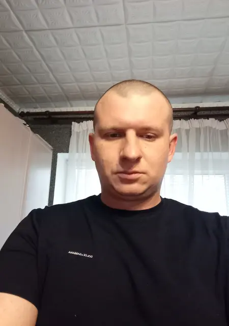 Александр з Брянки, шукаю на сайті знайомства на одну ніч