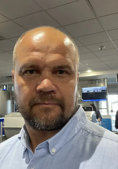 Soy Vasyl, 52 años, conociéndome para relación sin ataduras en Rubí