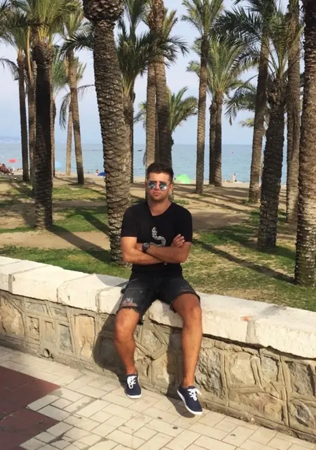 Я Artem, 35, из Луганска, ищу знакомства на одну ночь