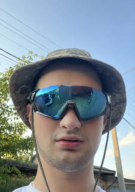 Я Anatoliy, 25 років з Суми, шукаю знайомство для відкриті стосунки