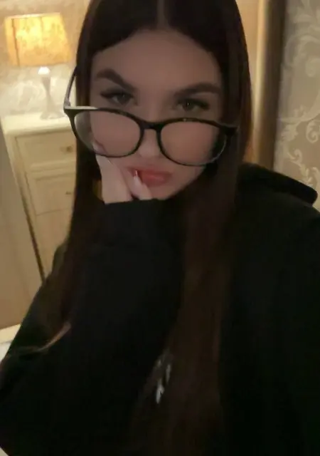 Я Юля, 25, из Минска, ищу знакомство для постоянных отношений