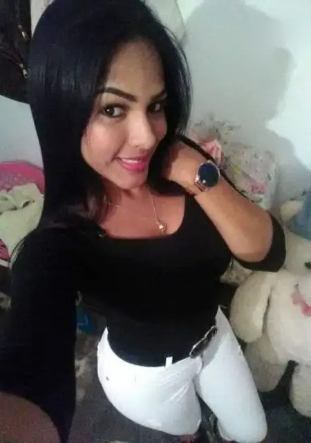 Lupita de Madrid, busco en el sitio pasatiempo agradable