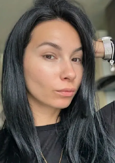 Я Иннеса, 24, из Гомеля, ищу знакомства без обязательств