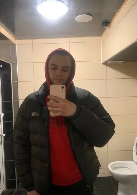 Алекс з Мерефы, шукаю на сайті приємне проведення часу