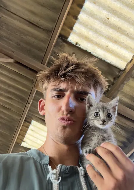 Luca de Palma de Mallorca, tengo 19 años, listo para conocer para lío de una noche