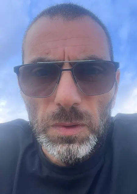 Alex de Barcelona, busco en el sitio lío de una noche