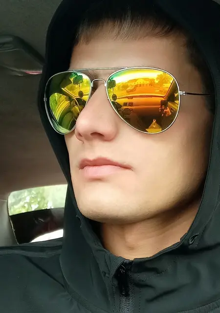 Миша из Экибастуза, ищу на сайте дружбу