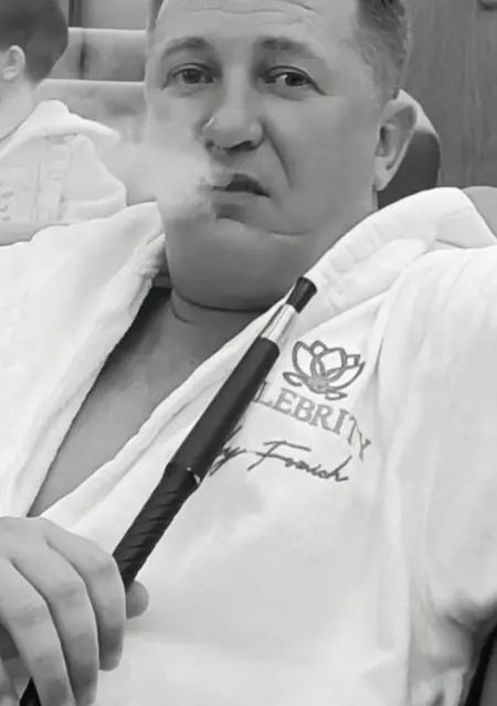 Олександр из Днепра, мне 45, познакомлюсь на одну ночь