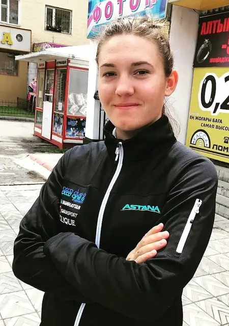 Natalya из Талдыкоргана, мне 24, познакомлюсь для приятного времяпровождения