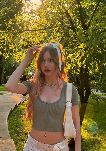 Я Yuliya, 25, из Минска, ищу знакомства на одну ночь