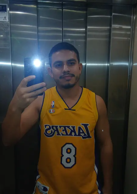 Fredy Cabrera de Málaga, tengo 28 años, listo para conocer para lío de una noche