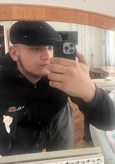 Я Ильяс, 20, знакомлюсь для вирта в Павлодаре