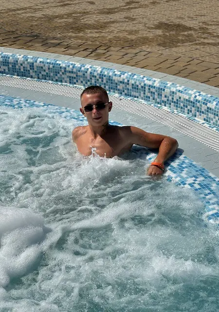 Максим з Білої Церкви, мені 23 років, познайомлюсь для приємного проведення часу