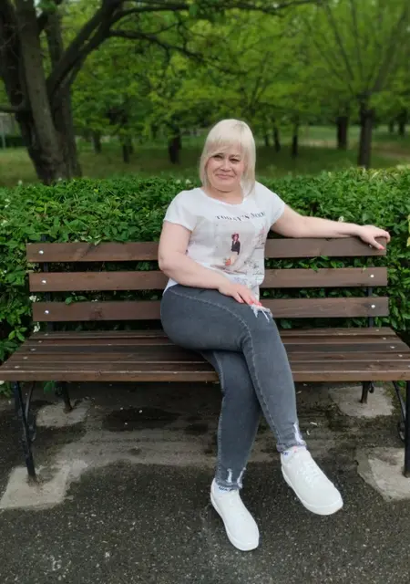 Алла з Миколаєва, мені 45 років, познайомлюсь для приємне проведення часу