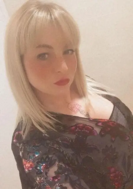 Soy Sara, 35 años, conociéndome en Madrid