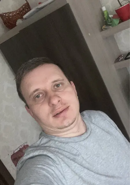 Я Михаил, 29, из Чернигова, ищу знакомство для постоянных отношений