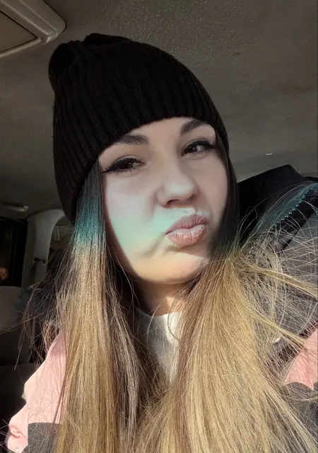 Я Карина, 25, из Усть-Каменогорска, ищу знакомство для вирта