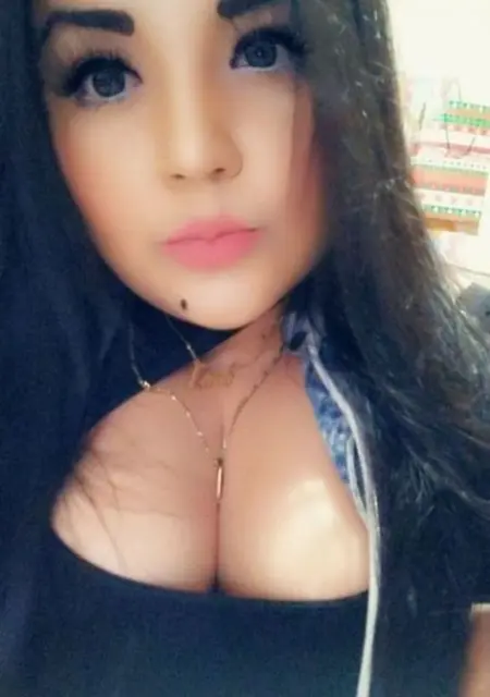 Soy Ariam, 32 años, conociéndome para conversación virtual en Madrid