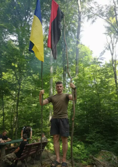 Я Юрий, 27 років з Іршава, шукаю знайомства без зобов'язань