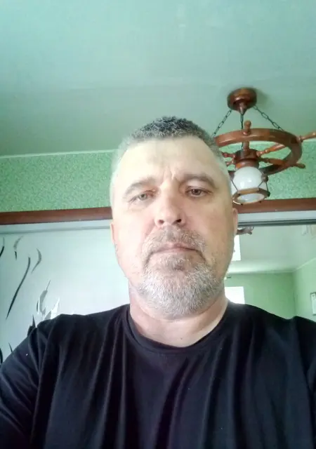 Вячеслав з Здолбунівших, шукаю на сайті приємне проведення часу