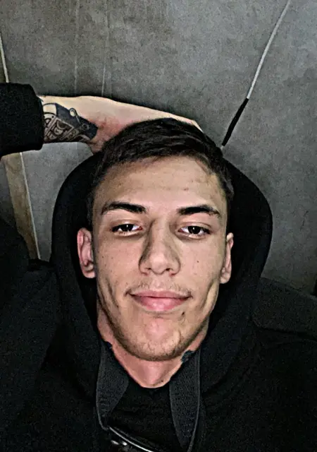 Я Misha, 19, знакомлюсь для совместных путешествий в Херсоне