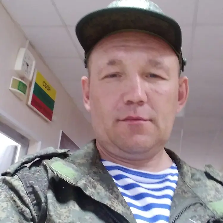 Я Сергей, 40, знакомлюсь для приятного времяпровождения в Костроме