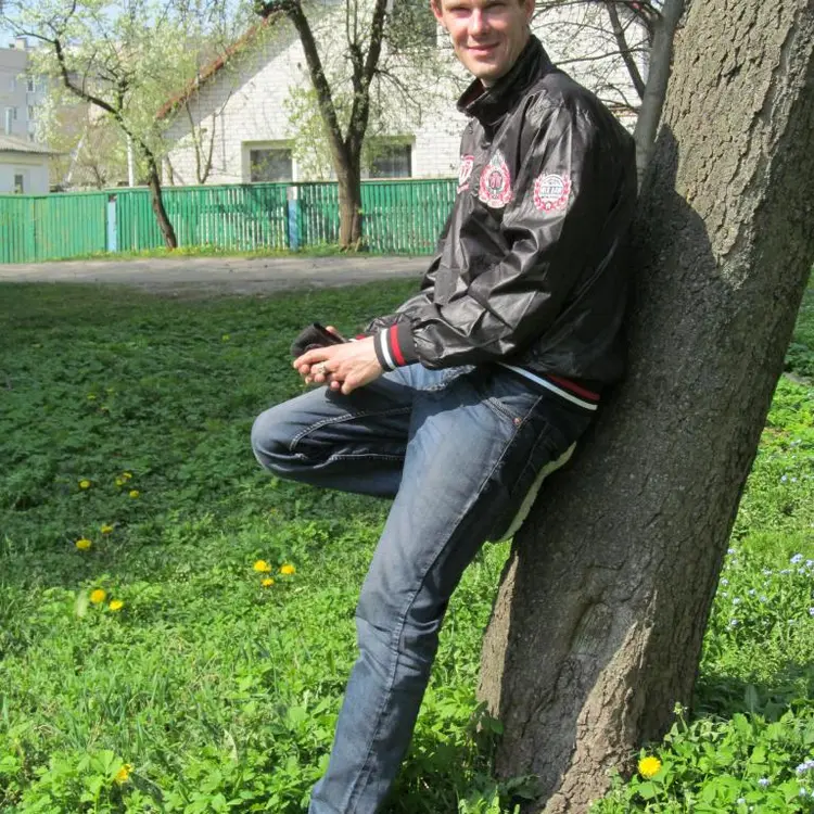 Я Олег, 36, из Пинска, ищу знакомство для регулярного секса