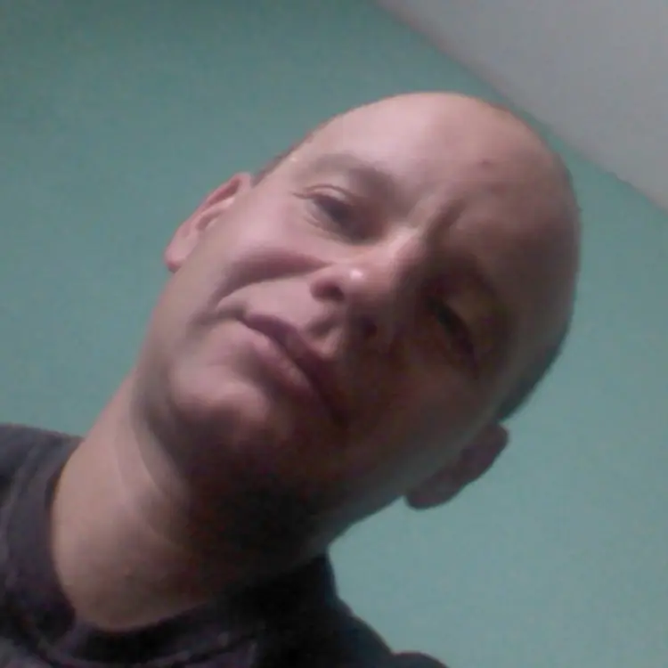 Я Владимир, 42, из Круглого, ищу знакомство для секса на одну ночь