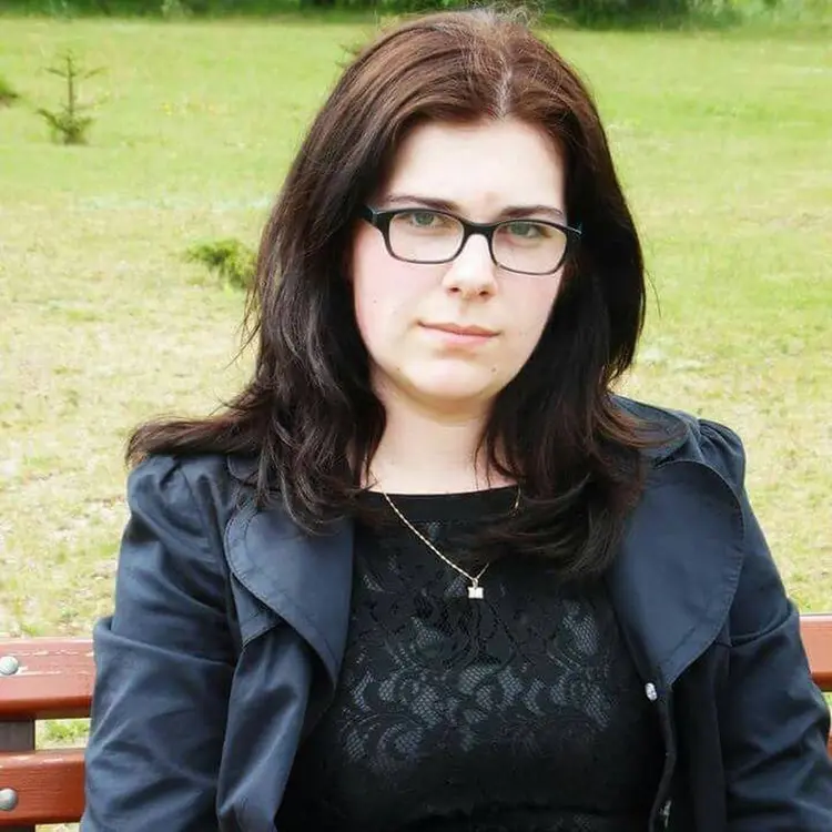 Виктория из Ильинцов, ищу на сайте виртуальный секс