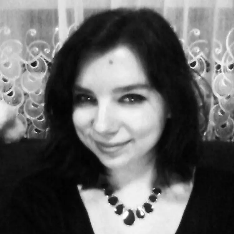 Дарья из Ломоносова, мне 21, познакомлюсь для постоянных отношений