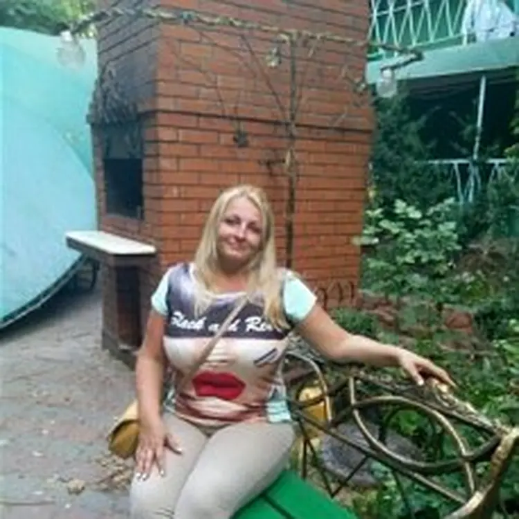 Маша из Москвы, мне 46, познакомлюсь для приятного времяпровождения