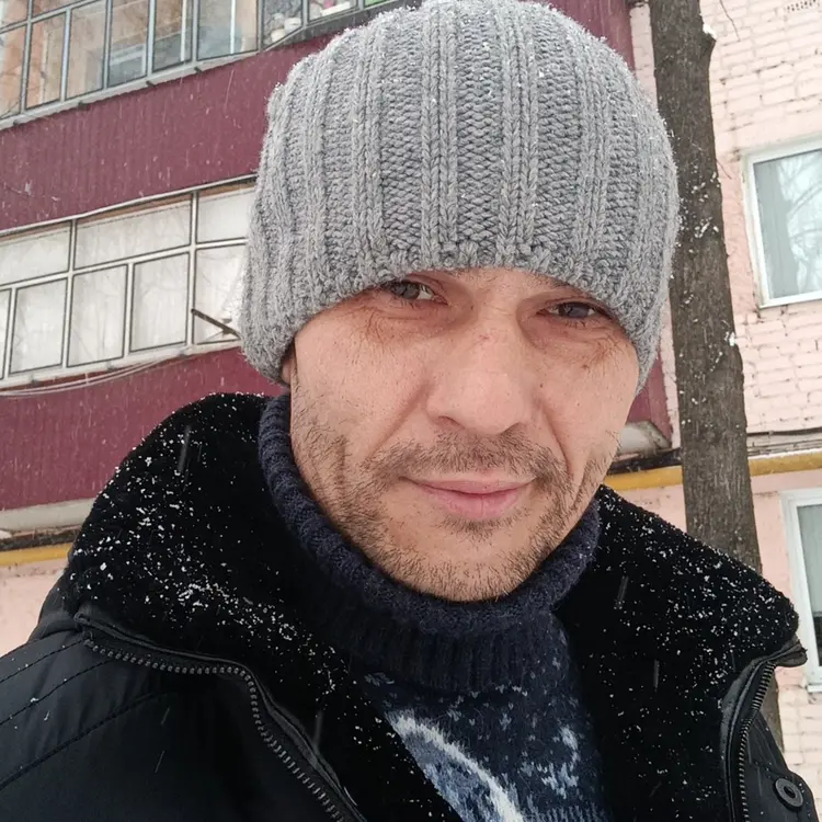 Евгений из Саранска, мне 44, познакомлюсь для секса на одну ночь