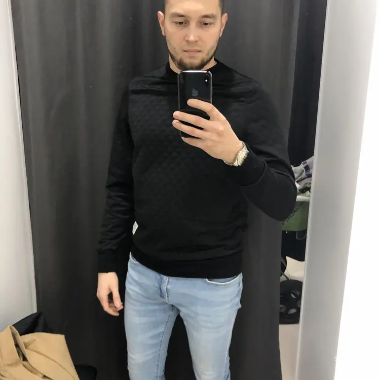 Я Михаил, 28, из Казани, ищу знакомство для регулярного секса