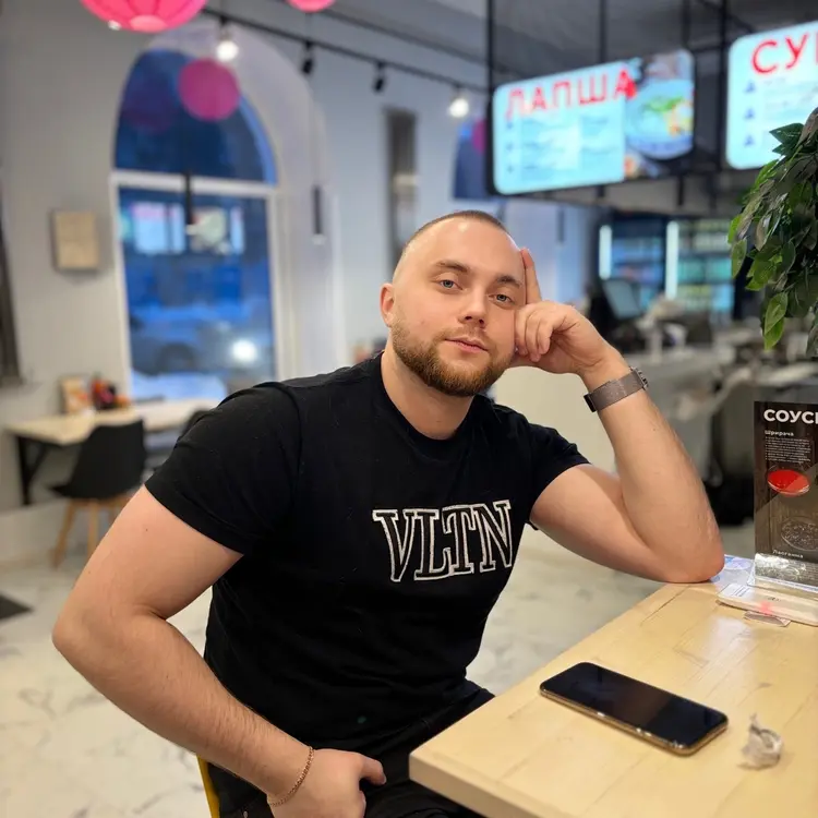 Я Andrey, 24, из Апатитов, ищу знакомство для регулярного секса