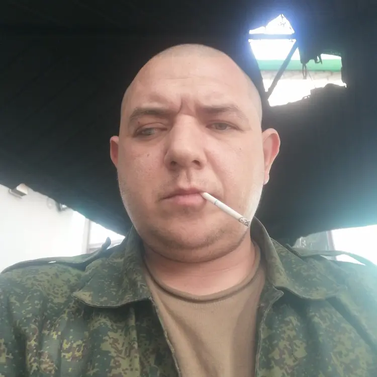 Garry из Донецка, ищу на сайте секс на одну ночь