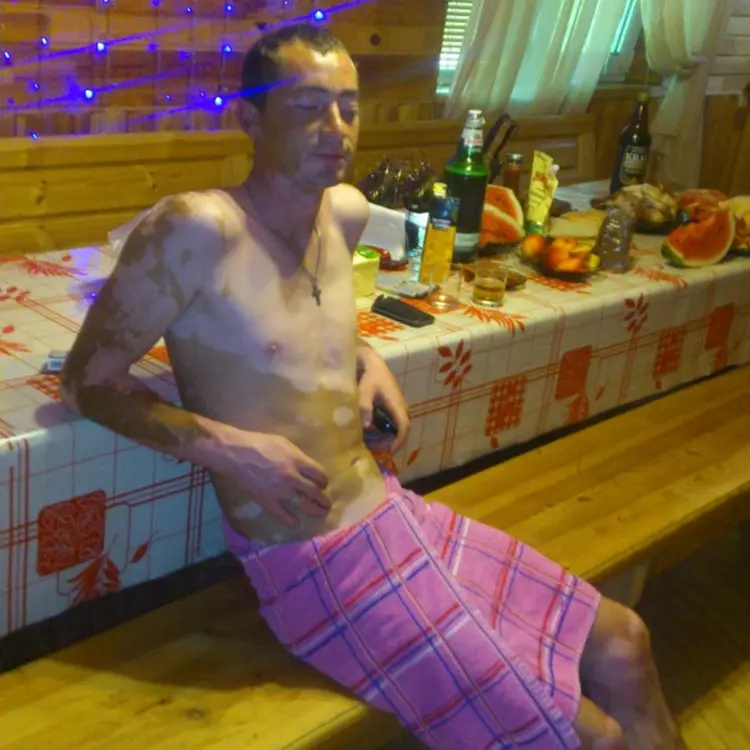 Владимир из Полоцка, мне 33, познакомлюсь для регулярного секса