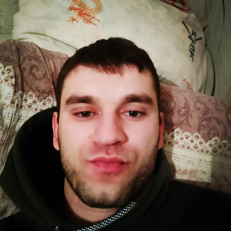 Василий из Южноукраинска, ищу на сайте секс на одну ночь