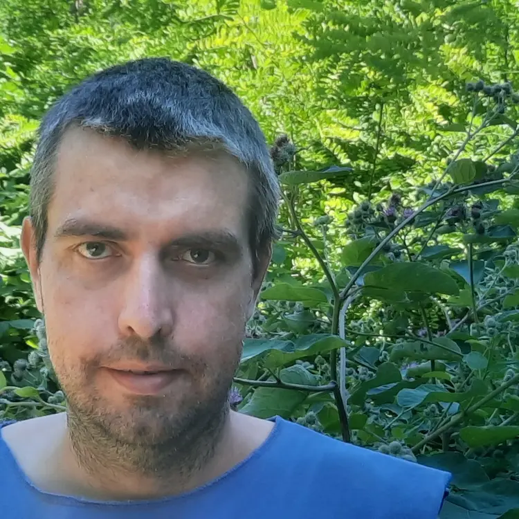 Антон из Новочеркасска, ищу на сайте регулярный секс