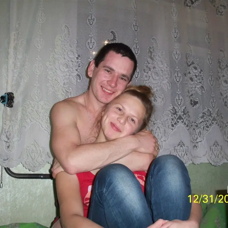 Мы Рома И Наталия, 28, знакомлюсь для регулярного секса в Чернигове