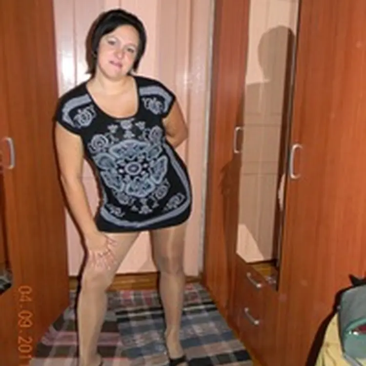 Я Katrin, 38, из Ярославля, ищу знакомство для регулярного секса