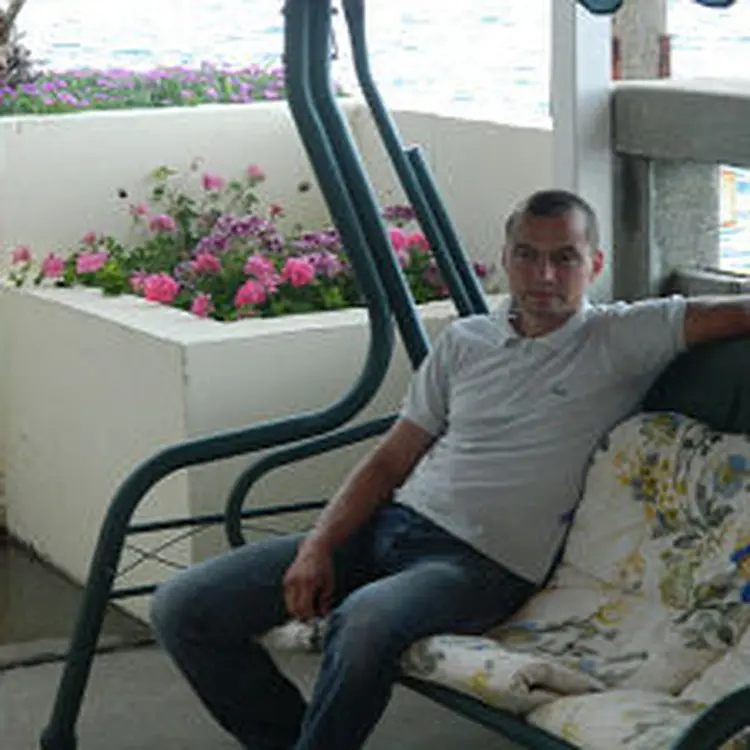 Я Олег, 42, из Донецка, ищу знакомство для общения