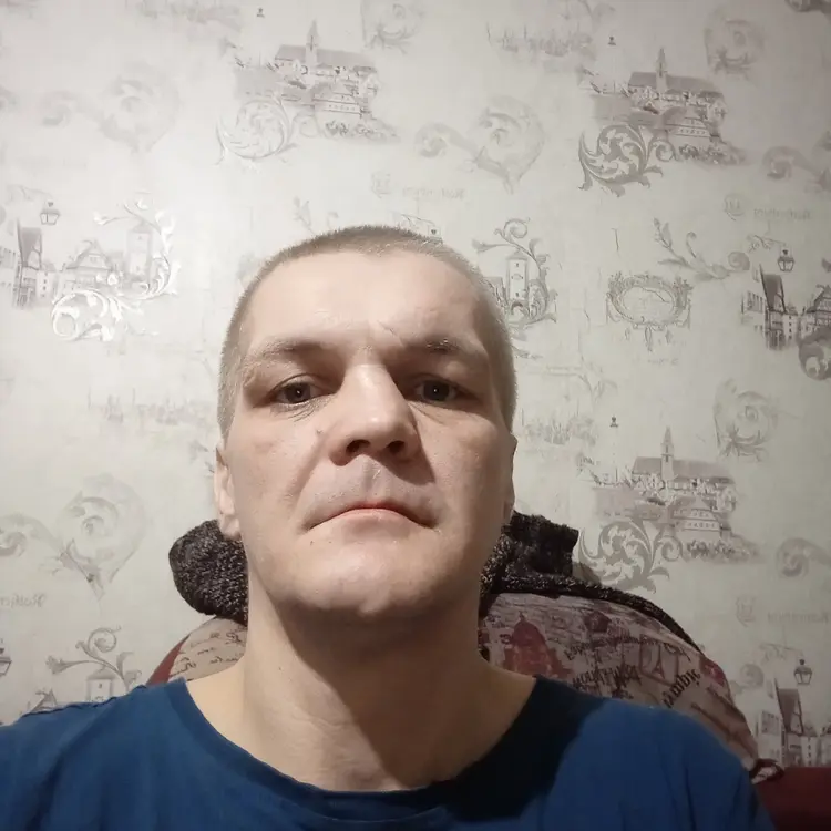 Я Багим, 42, из Калининграда, ищу знакомство для секса на одну ночь