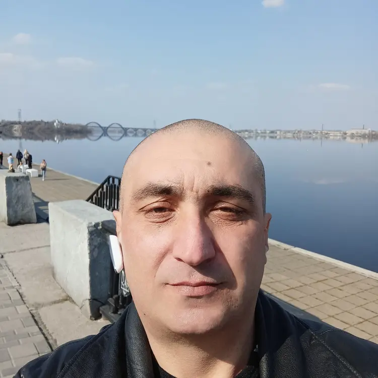 Я Алекс, 50, из Днепра, ищу знакомство для регулярного секса